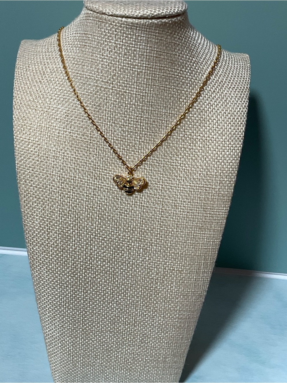 Gold Bee Pendant Necklace - Women Jewelry
